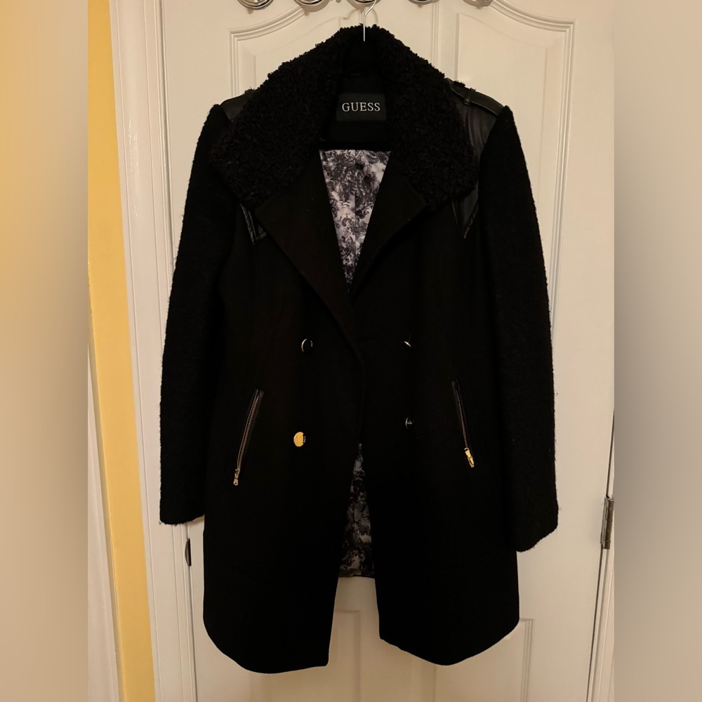 GUESS coat - size Large - Black